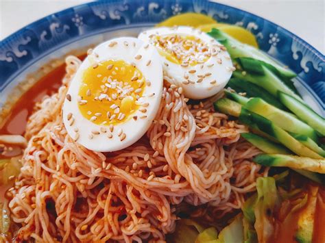  Chłodne,pikantne danie z Henan - czy Spicy Cold Noodles w Hebi są warte spróbowania?